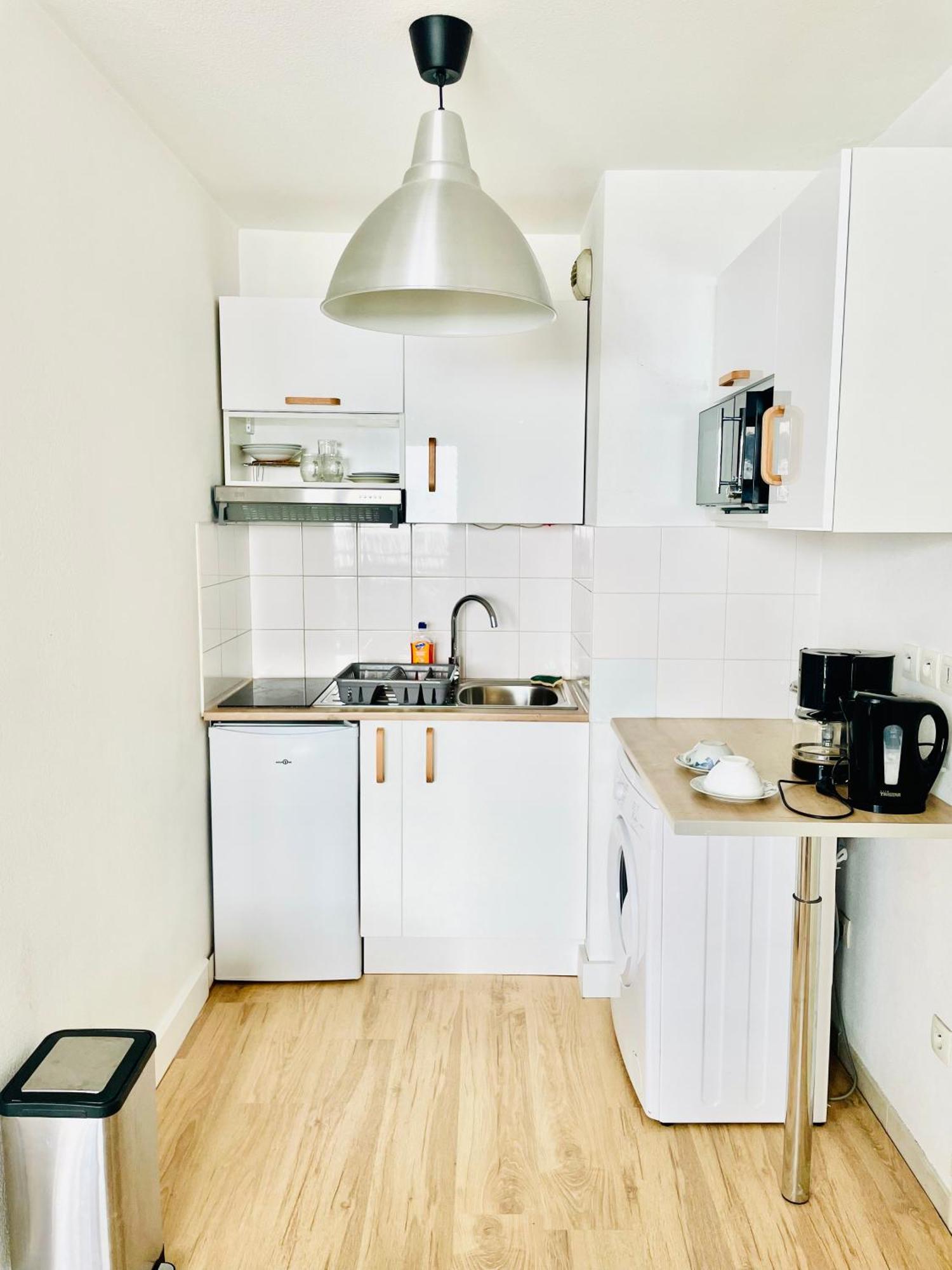 Appartement Avec Place De Parking Et Piscine Villefranche-sur-Saône Eksteriør billede